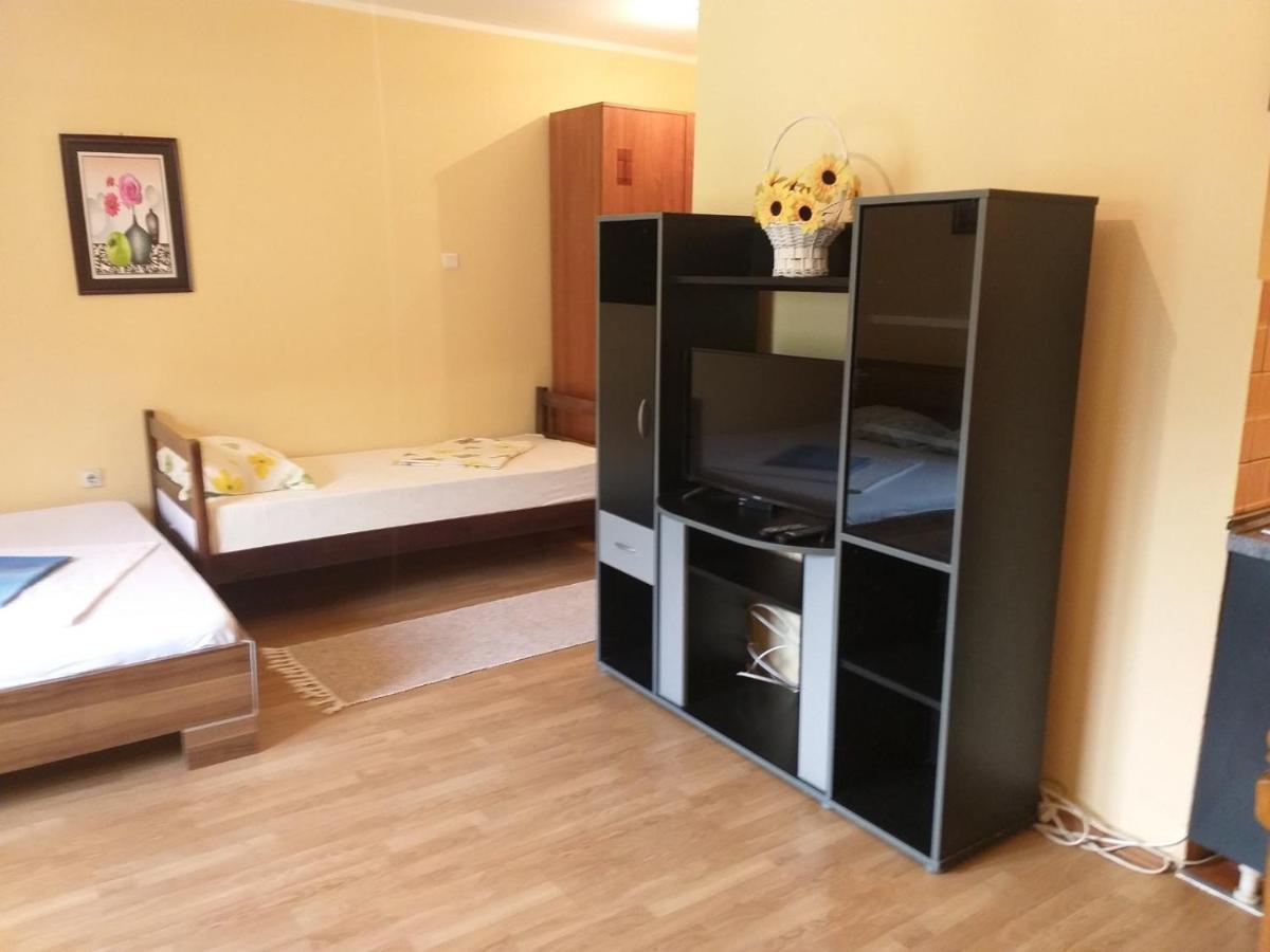 Apartment Davidovic Tivat Exteriör bild